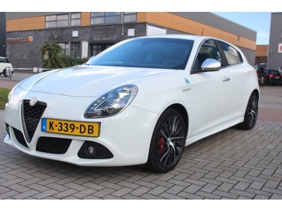 Alfa Romeo Giulietta 1.7 TBi Quadrifoglio Verde (bj 2013)