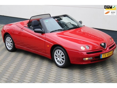 Alfa Romeo Spider 1.8-16V T.Spark Airco NAP Goed