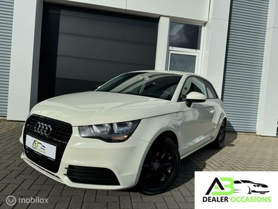 Audi A1 1.2 TFSI /Multi media/Climate/Navi/APK