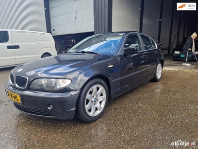 BMW 3-serie 325i Executive