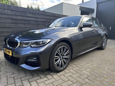 BMW 3-serie 330e eDrive Edition, M-Sport, ACC, H&K, ORG