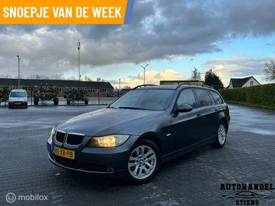 BMW 3-serie Touring 320i Business Line