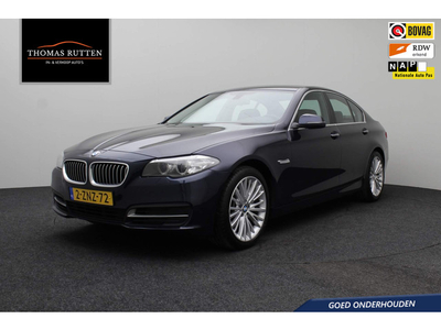 BMW 5-serie 520i High Executive 2015 | Airco | Cruise Control | Stoelen Met Geheugen | Spraakbediening | Navigatie | Stoelverwarming | Parkeersensoren | Boekjes | 2 Sleutels | Nationale Autopas