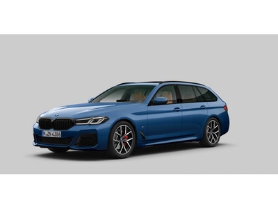 BMW 5-serie Touring 540i xDrive M-Sport Panorama H/K