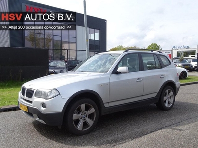 BMW X3 2.0i Introduction navigatie sportstoelen org NL