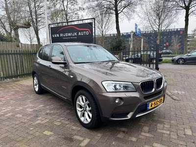 BMW X3 xDrive20d Exe Leder Nav Xenon Cruise-con Elec-ram