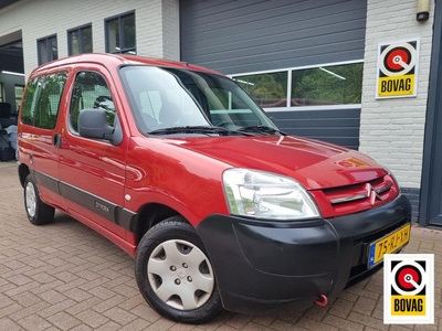 Citroen Berlingo 1.4i / TREKHAAK / NW DISTRIBUTIERIEM