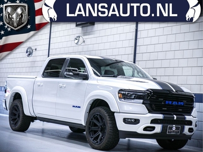 Dodge Ram 1500 Laramie Night Loaded + Luchtvering 5.7L