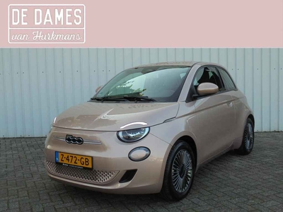 Fiat 500 42 kWh ICON NAVI / CRUISE / 6.521 KM / € 2.000 subsidie!