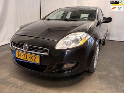 Fiat Bravo 1.4 T-Jet Emotion - Roest - Schade