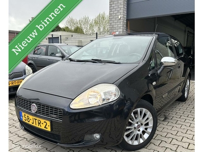 Fiat Grande Punto 1.4-16V Racing / BJ 2009 / N.A.P