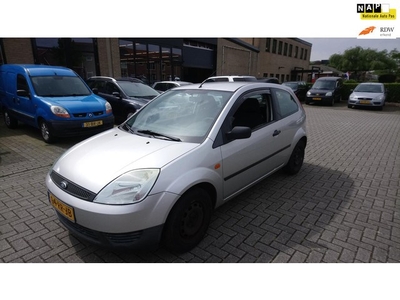 Ford Fiesta 1.3 Style met Nieuwe Apk.....inruil Mogelijk !