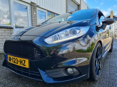 Ford Fiesta 1.6 ST2 Leder Navi Stage 2 Gechipt Topstaat