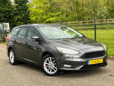 Ford Focus Wagon 1.0 /Airco/Lm-velgen/Cruise/