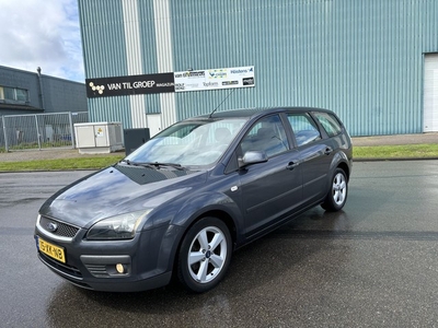 Ford FOCUS Wagon 1.6-16V Futura 116 PK.