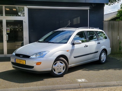 Ford FOCUS Wagon 1.6-16V Trend AIRCO / NAP / NETTE STAAT !!