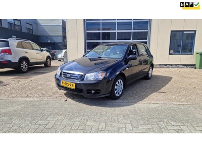 Kia Cerato 2.0-16V Sport Inruil Mogelijk.