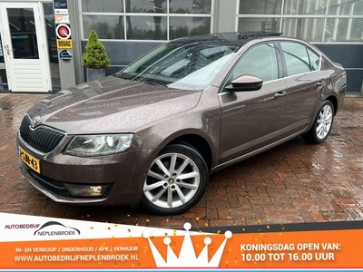 Škoda Octavia 1.2 TSI Greentech Elegance Businessline