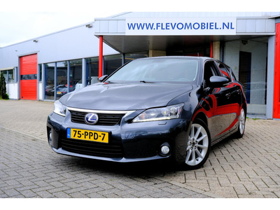 Lexus CT 200h Hybrid Aut. Navi|Alcantara|Cam|LMV|Clima