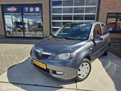 Mazda 2 1.4 Touring nieuwe distributieset + waterpomp! AIRCO