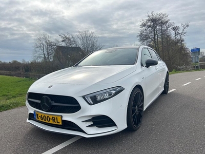 Mercedes-Benz A-klasse 180 AMG-line/SFEER/NIGHT-pakket/1e