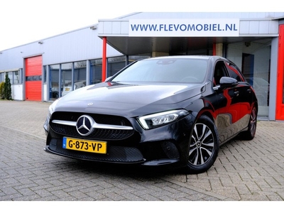 Mercedes-Benz A-klasse 180 d Bus. Solution Aut.