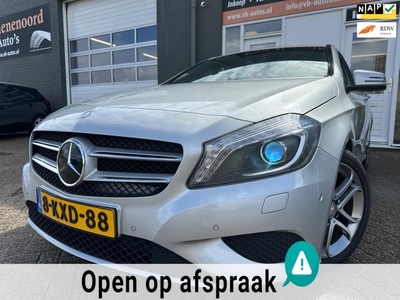 Mercedes-Benz A-klasse 180 Edition Navigatie 4U3 in 6 bak