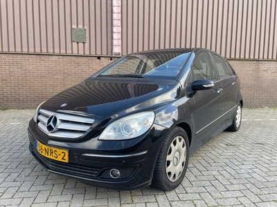 Mercedes-Benz B-klasse 200 Automaat Stoelverw. Airco APK