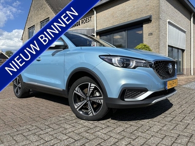 MG ZS EV Luxury 45 kWh (€ 2.000,- Subsidie) Leder /