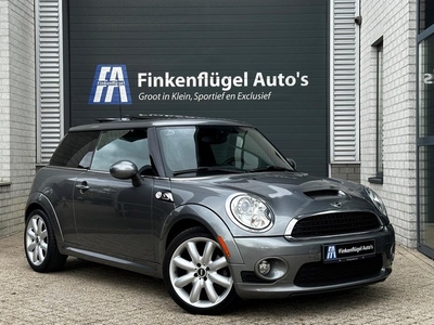 Mini Cooper S 1.6 Chili F1 Aut 174 pk Pano Leer Xenon