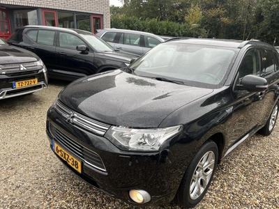 Mitsubishi Outlander 2.0 PHEV Instyle+ EXPORT LEDER PANO