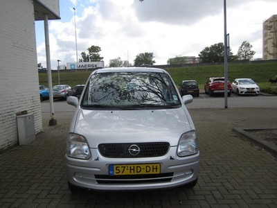 Opel Agila 1.0-12V Comfort