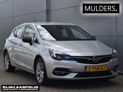 Opel Astra 1.2 turbo 130 pk Blitz Elegance / navi / camera