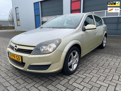 Opel Astra 1.6 Enjoy 5D NL 2004 Airco Cam Lmv Apk