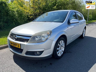 Opel Astra 1.6 Enjoy