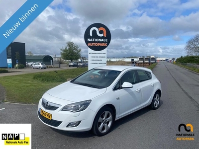 Opel Astra 2010 * 1.4B * 159.D KM * APK * (bj 2010)