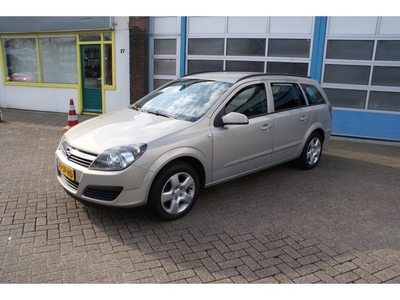 Opel Astra Wagon 1.8 Edition distributieriem vervangen bij