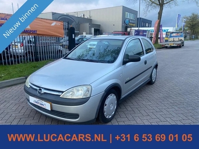 Opel Corsa 1.0-12V Comfort Easytronic AUTOMAAT NIEUWE APK