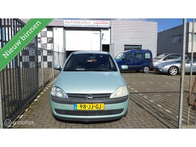 Opel Corsa 1.2-16V Comfort Easytronic