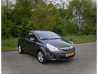 Opel Corsa 1.3 CDTi EcoFlex S/S Cosmo . Airco .