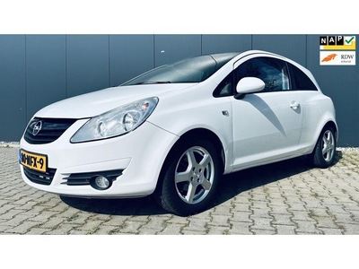 Opel Corsa 1.4-16V Color Edition Airco Cruise Trekhaak NAP