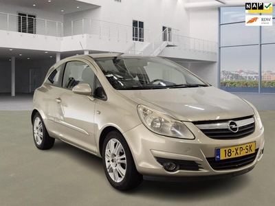 Opel Corsa 1.4-16V Cosmo