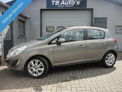 Opel Corsa 1.4-16V Edition 5-DRS ! AUTOMAAT !