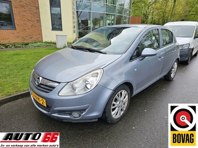 Opel Corsa 1.4-16V Sport 5 drs motor KAPOT!!