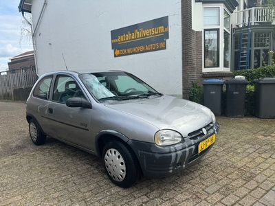 Opel Corsa 1.4i Swing