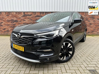 Opel Grandland X 1.2 Turbo Business ExecutivePanoKeyless