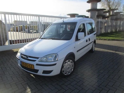 Opel Tour 1.4-16V Enjoy (bj 2008)