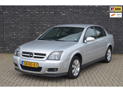 Opel Vectra 2.2-16V V-line Trekhaak Climate controle