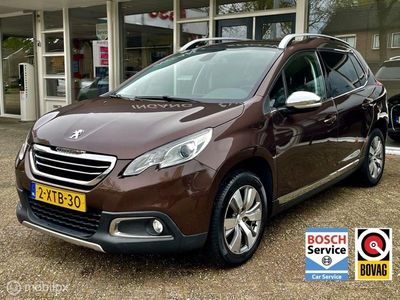 Peugeot 2008 1.2 PureTech Navi, Pano, Bluetooth, Climat