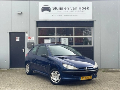 Peugeot 206 1.4 XR STUURBEKRACHTIGING ELEK RAMEN NWE APK NAP